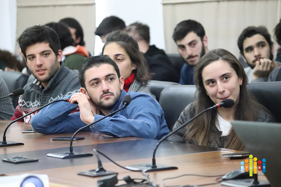 პროექტი „უცხოელი პროფესორების ვიზიტი თბილისში“