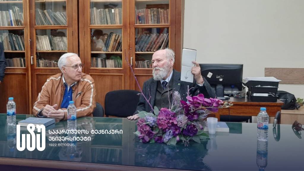 Untitled design (5).png