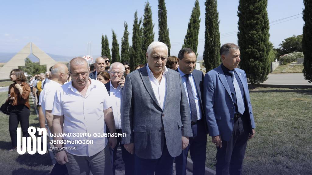 Untitled design (5).png