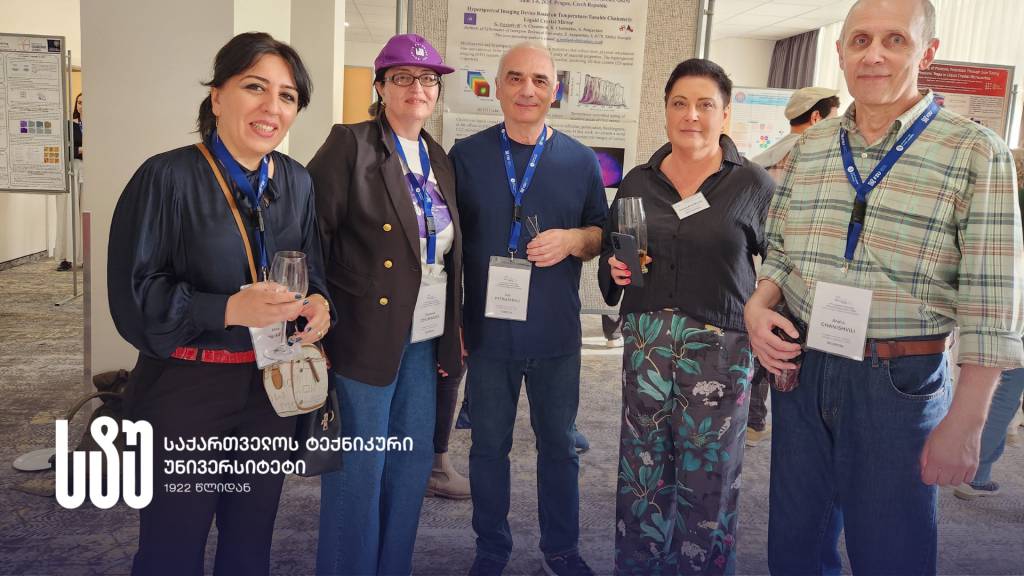 Untitled design (2).png